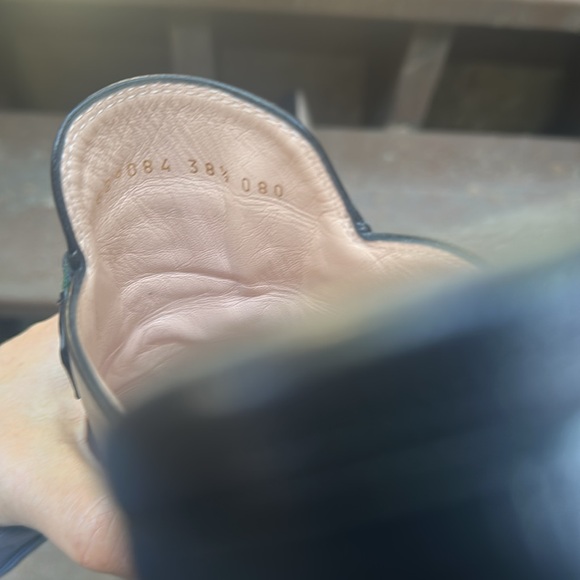 Gucci Black Leather Women's Loafers - Picture 9 of 10